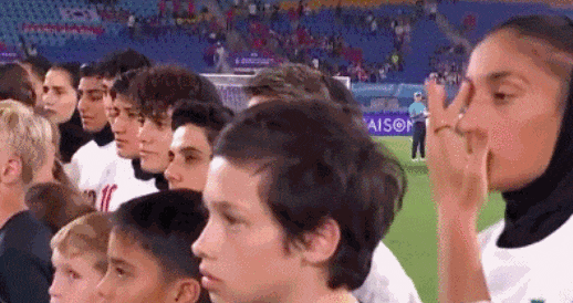 华体会APP-伊朗女足7人&amp;quot;叛逃&amp;quot;细节曝光！摘下头巾激动流泪，获澳洲庇护